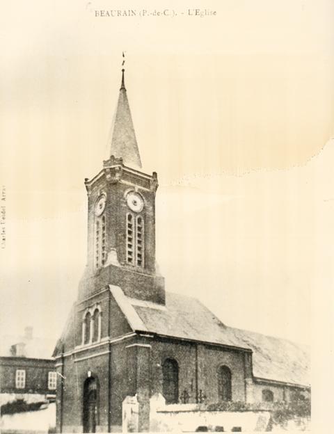 L'ancienne église de Beaurains.